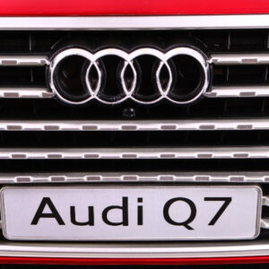 Audi Q7 Quattro S-Line na akumulator Lakier Czerwony SUV
