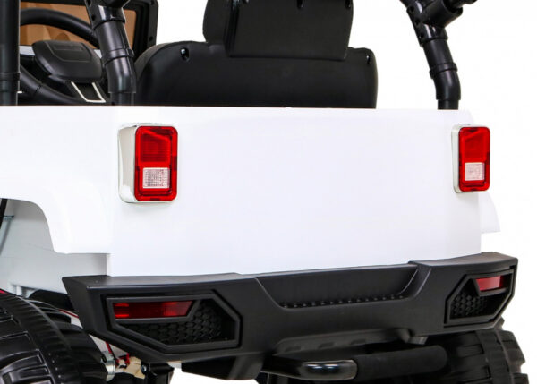 Auto na akumulator All Terrain dla dzieci Biały Terenówka typu jeep