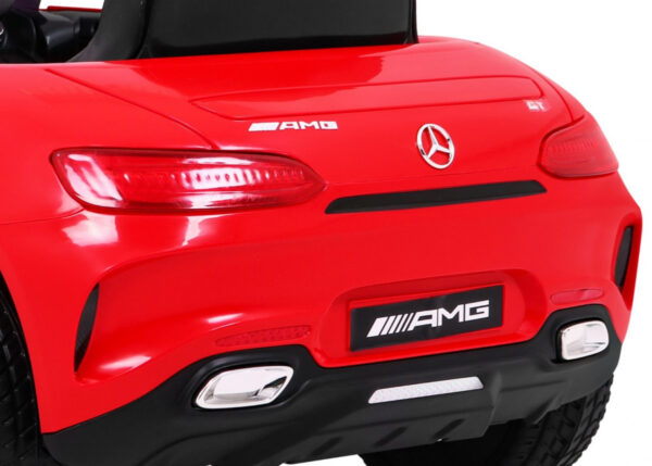 Mercedes Benz GT na akumulator dla dzieci Czerwony
