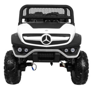 Pojazd Mercedes BENZ UNIMOG Biały