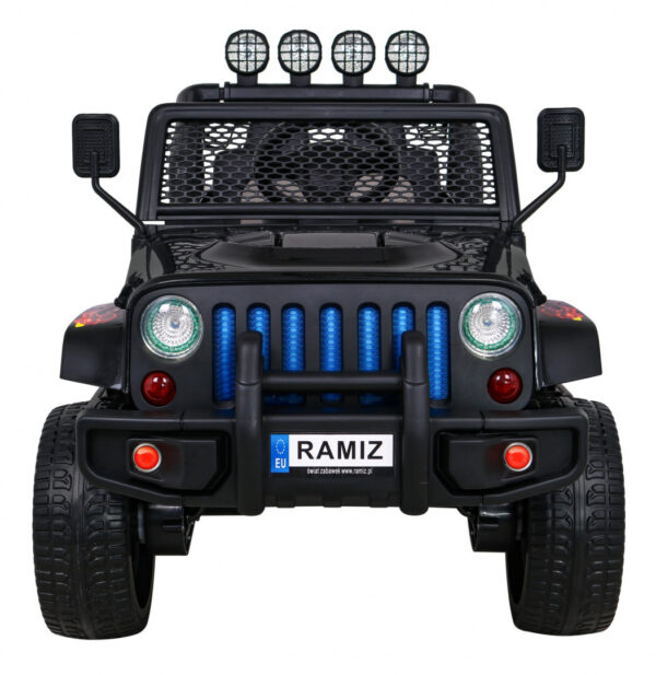 Autko terenowe Raptor Drifter Płomienie