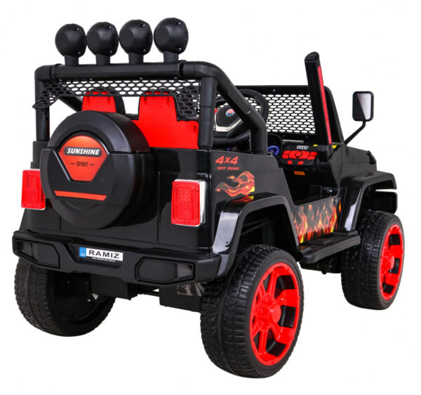 Autko terenowe Raptor Drifter Płomienie