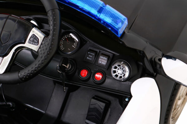 Pojazd Super-Police, radiowóz