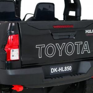 Pojazd Pickup Toyota Hilux Czarna